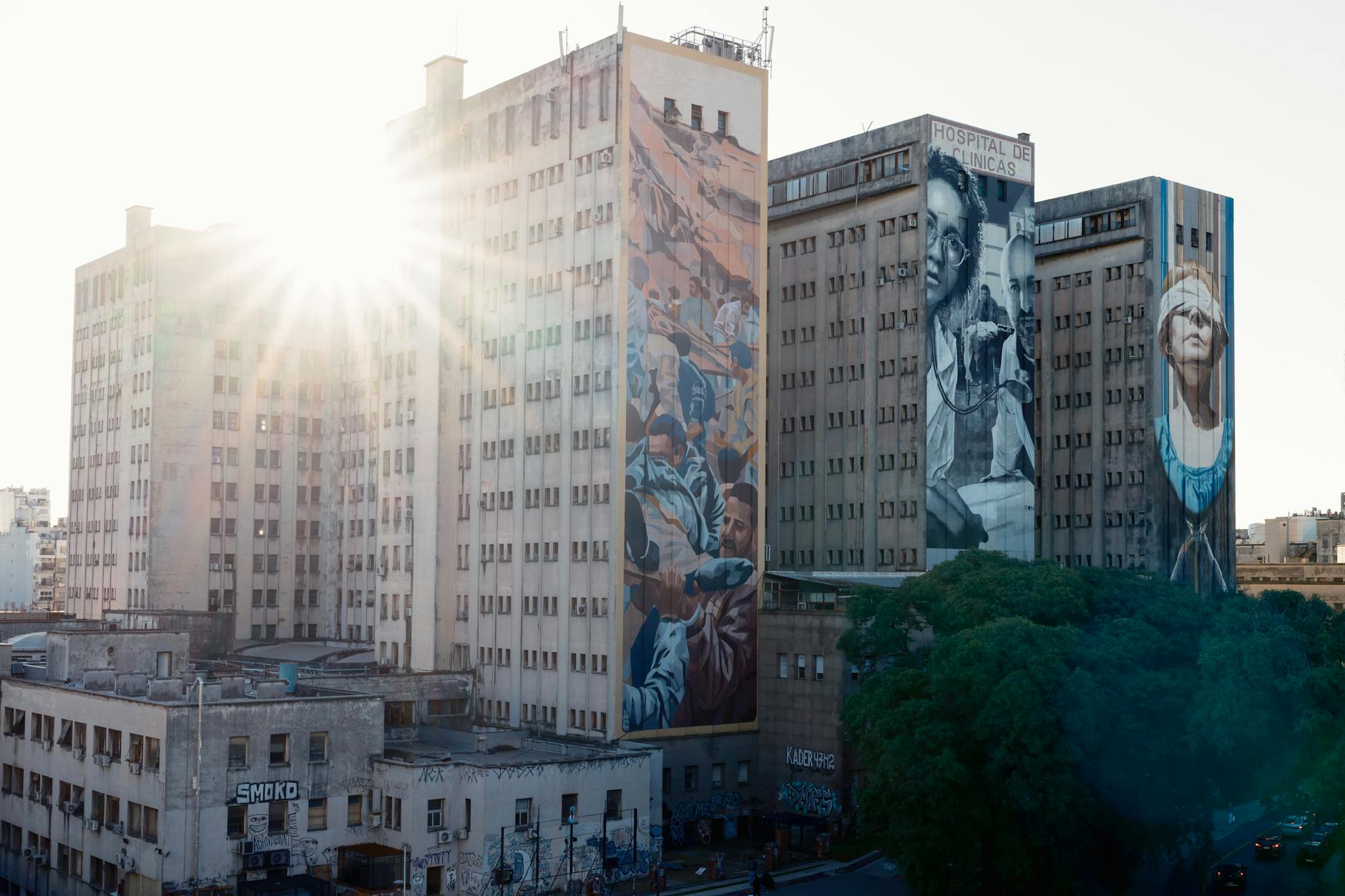 Aerial view of Hospital de Clínicas with vibrant murals in Buenos Aires, Argentina.