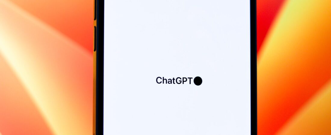 Claude vs ChatGPT: ¿Cuál es mejor opción?