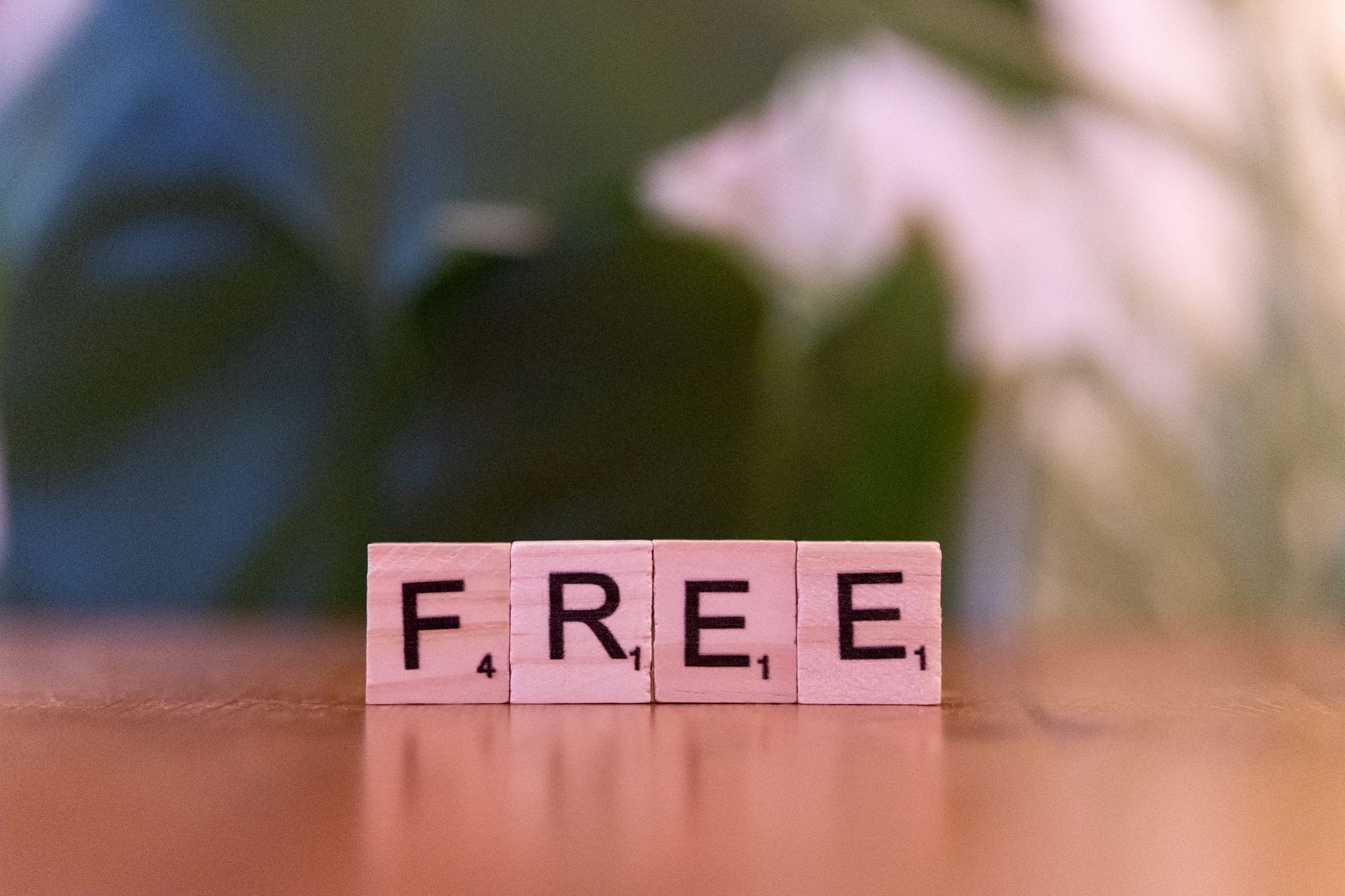 Claude AI: ¿Gratis o de Pago? Guía Completa