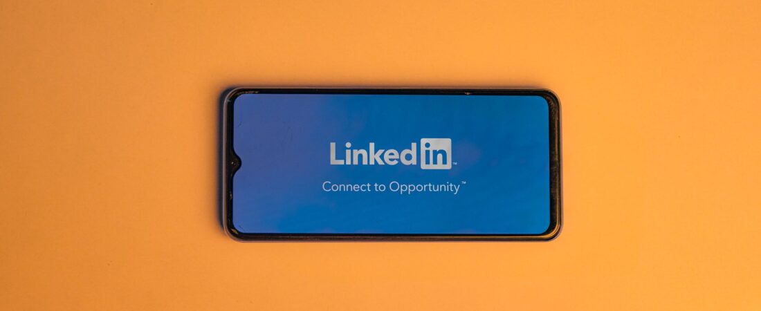 Cómo usar Claude para optimizar tu LinkedIn en 5 min